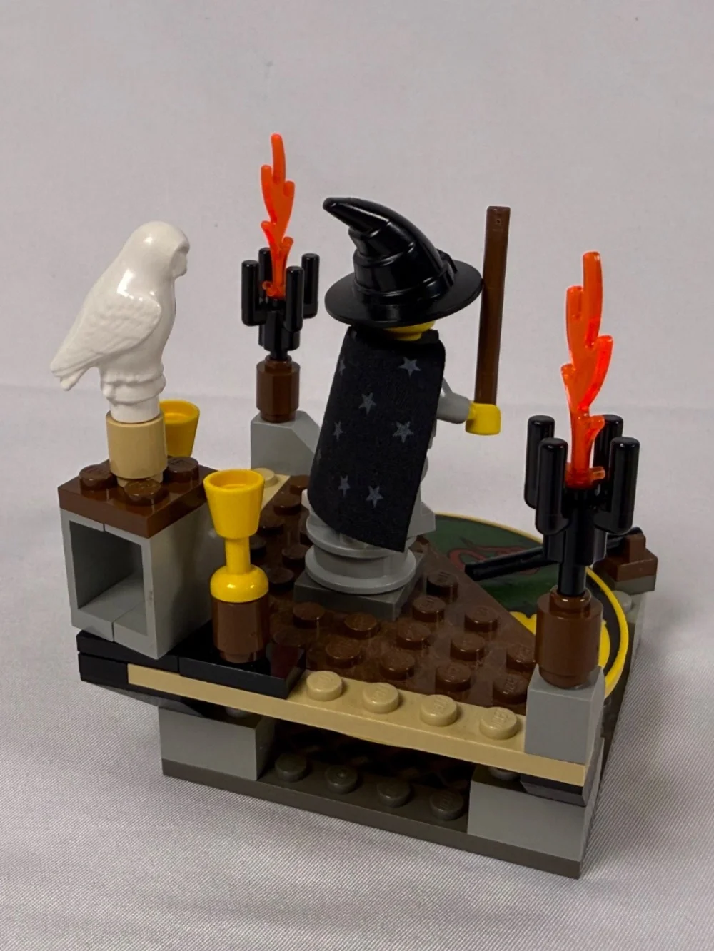 Vintage LEGO Harry Potter 4701 Sorting Hat Complete 2001 Set